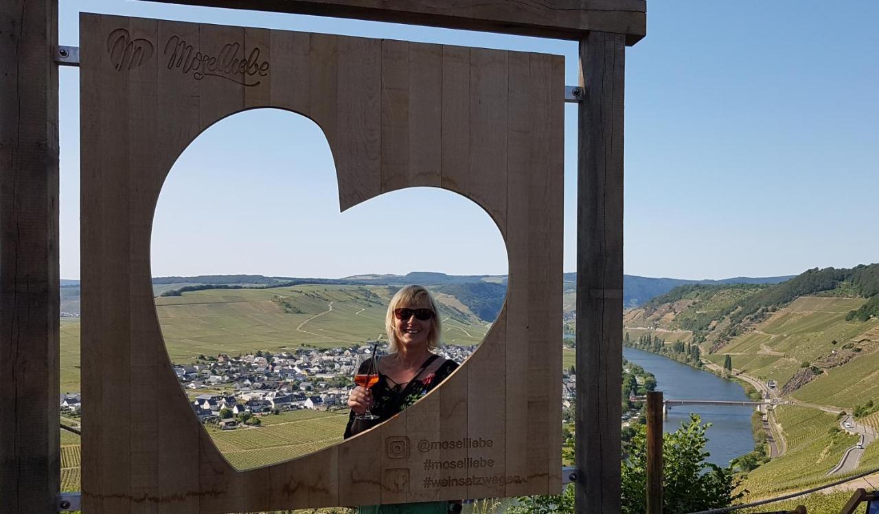 Ferienwohnung Wagner Neumagen-Dhron Exteriör bild